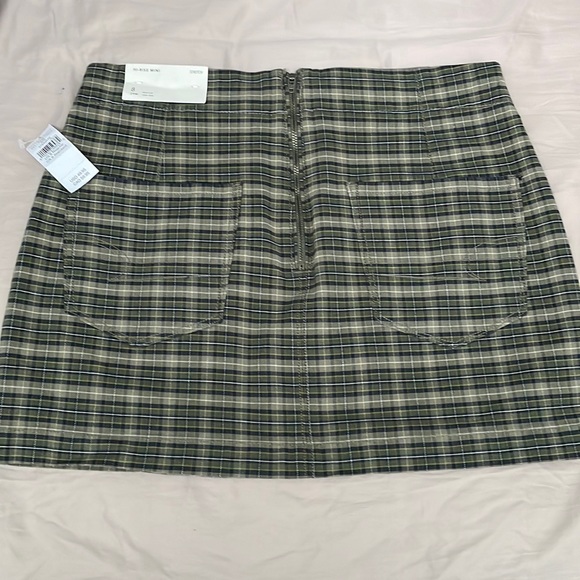 NWT American Eagle Green, Blue & White Plaid Stretch Mini Skirt, Size 8 - Picture 13 of 14